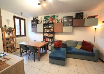 Salone - Bilocale via Camillo Benso di Cavour, Rosate - foto 9