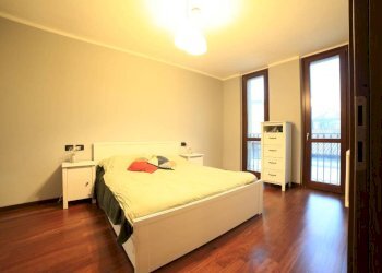 Camera da letto - Bilocale via Camillo Benso di Cavour, Rosate - foto 14