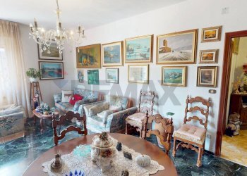 Sala da pranzo - Four-room apartment via Vittorio Veneto
 
175, Busalla - photo 9