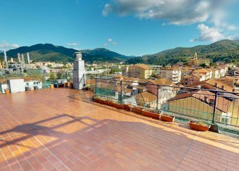Terrazza - Four-room apartment via Vittorio Veneto
 
175, Busalla - photo 11