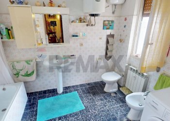 Bagno - Four-room apartment via Vittorio Veneto
 
175, Busalla - photo 23
