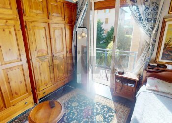 Camera / camera da letto - Four-room apartment via Vittorio Veneto
 
175, Busalla - photo 30