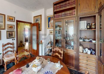 Sala da pranzo - Four-room apartment via Vittorio Veneto
 
175, Busalla - photo 46