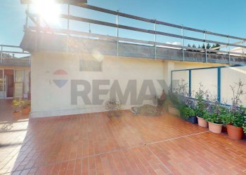 Terrazza - Four-room apartment via Vittorio Veneto
 
175, Busalla - photo 48