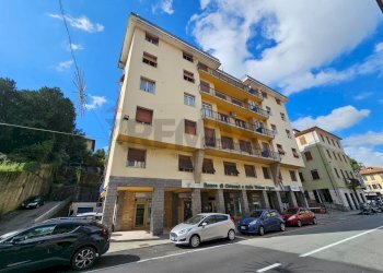 Edificio all\'aperto - Four-room apartment via Vittorio Veneto
 
175, Busalla - photo 53