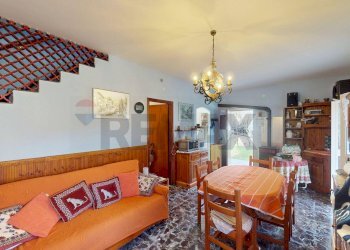 Sala da pranzo - Casa indipendente Stubbie
 
5, Pareto - foto 41