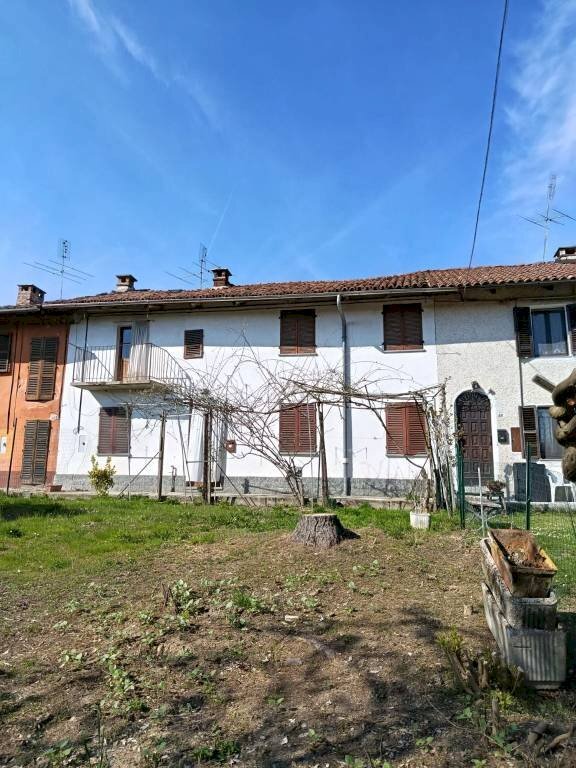 Facciata - Rustic Frazione Casabianca, 58, Asti - photo 1