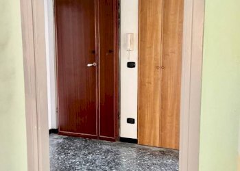 Disimpegno - Trilocale via Monterotondo, 2, Genova (zona Sestri Ponente) - foto 2