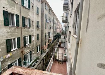 Balcone - Trilocale via Monterotondo, 2, Genova (zona Sestri Ponente) - foto 15