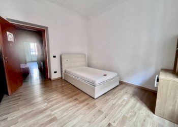 Camera da letto - Appartamento via Gaetano Donizetti, Genova (zona Sestri Ponente) - foto 10