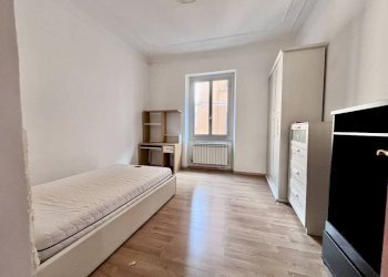 Camera da letto - Apartment via Gaetano Donizetti, 19, Genova (neighborhood Sestri Ponente) - photo 13