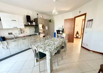 Cucina - Trilocale via Giovanni Trimaglio, 30, Busca - foto 3