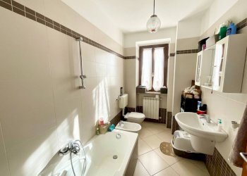 Bagno - Trilocale via Giovanni Trimaglio, 30, Busca - foto 8