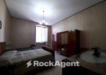 Camera da letto - Trilocale via Roma, 35, Acquapendente - foto 14