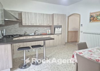 Cucina - Stabile - Palazzo via Guglielmo Marconi, 10, Pomarico - foto 12