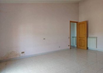 Camera da letto - Trilocale via Flaminia, 124, Rignano Flaminio - foto 14