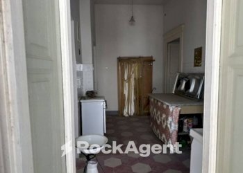 Corridoio - Appartamento corso Vittorio Emanuele, 115, Poggiofiorito - foto 14