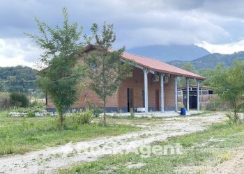 Terreno - Commercial Premises LOCALITA' PIANO D'ISCHIA, SNC, Civitella del Tronto - photo 10