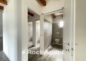 Disimpegno - Commercial Premises LOCALITA' PIANO D'ISCHIA, SNC, Civitella del Tronto - photo 12