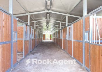 Magazzino - Commercial Premises LOCALITA' PIANO D'ISCHIA, SNC, Civitella del Tronto - photo 22