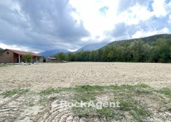 Terreno - Commercial Premises LOCALITA' PIANO D'ISCHIA, SNC, Civitella del Tronto - photo 28