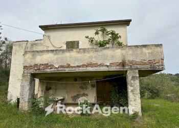 Facciata - Rustico contrada Serepenne, Villamagna - foto 4