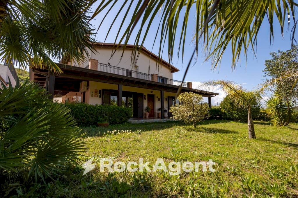 Giardino - Villa via Giuseppe Rito, Catanzaro - foto 3