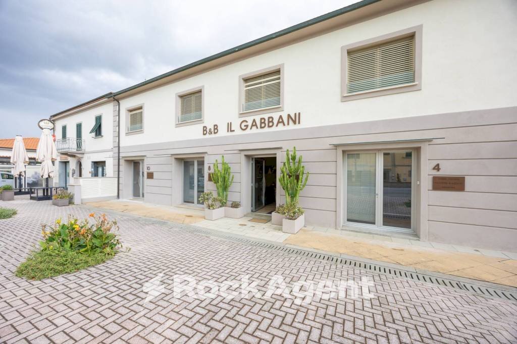 Facciata - Hotel via Aurelia Nord, 6, Bibbona - foto 2