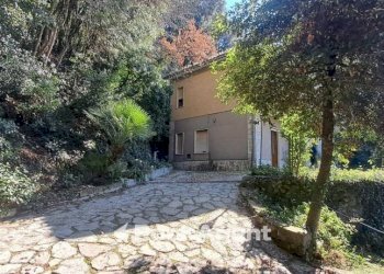 Giardino - Villa via Pineta, 12, Poggio Catino - foto 5