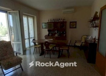 Salone - Villa via 168, Porto Cesareo - foto 11