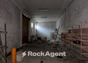 Magazzino - Capannone via Trento e Trieste, 137, Millesimo - foto 9