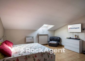 Camera da letto - Trilocale viale Bialetti, 1A, Mede - foto 17