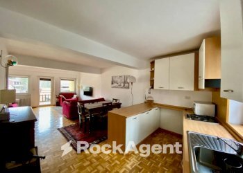 Cucina - Bilocale via G. F. Medail, 22, Bardonecchia - foto 4