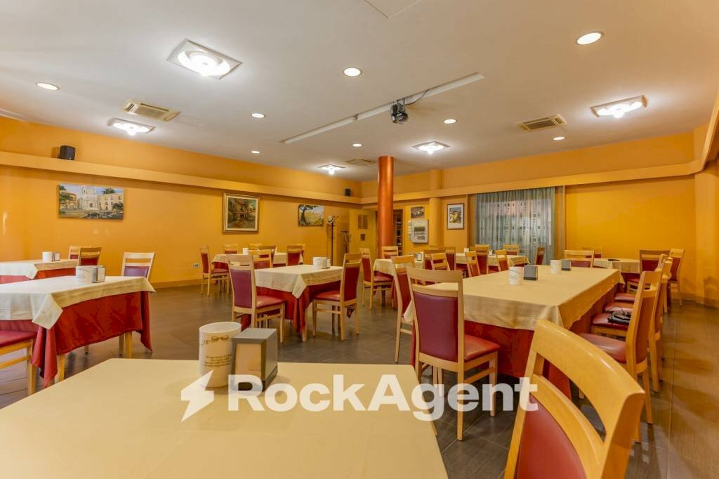 Interno non residenziale - Hotel via delle Casupole, 6, Trinitapoli - foto 2