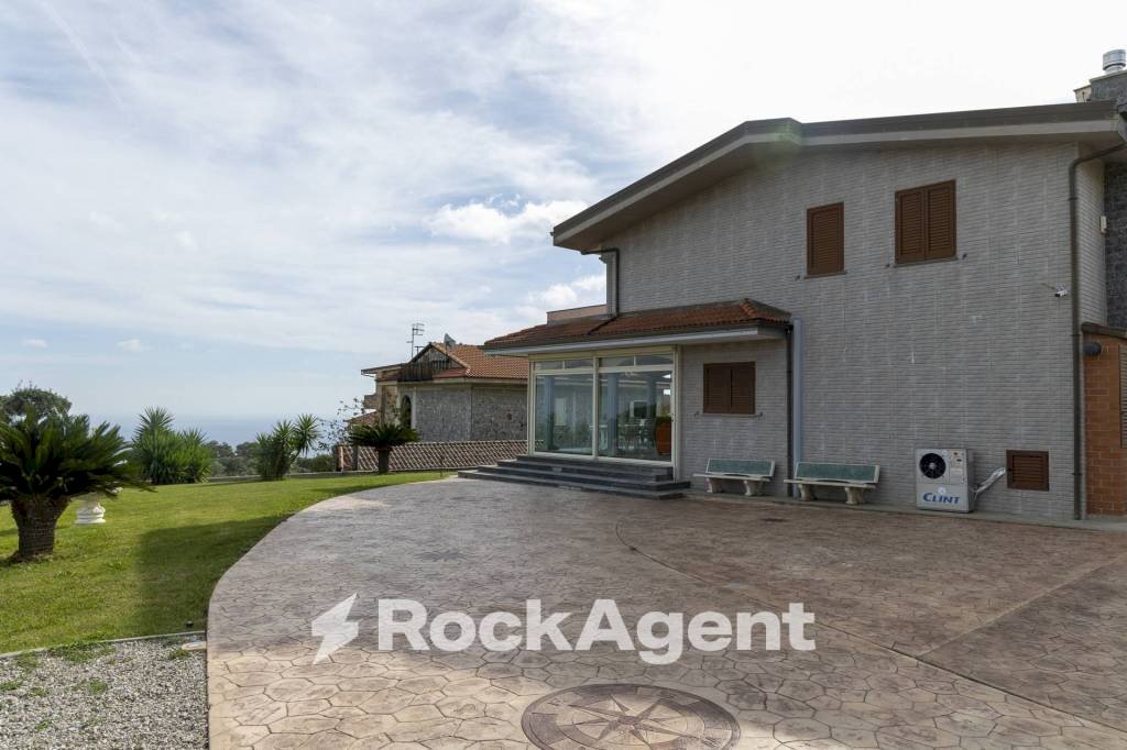 Giardino - Villa via Canalicchio, 9, Stalettì - foto 3