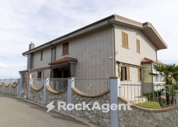 Facciata - Villa via Canalicchio, 9, Stalettì - foto 4