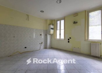 Cucina - Trilocale via Vincenzo D'Amato, 18, Catanzaro - foto 5