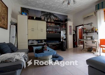 Salone - Trilocale vico III Gradoni Porta Marina, 2, Catanzaro - foto 4