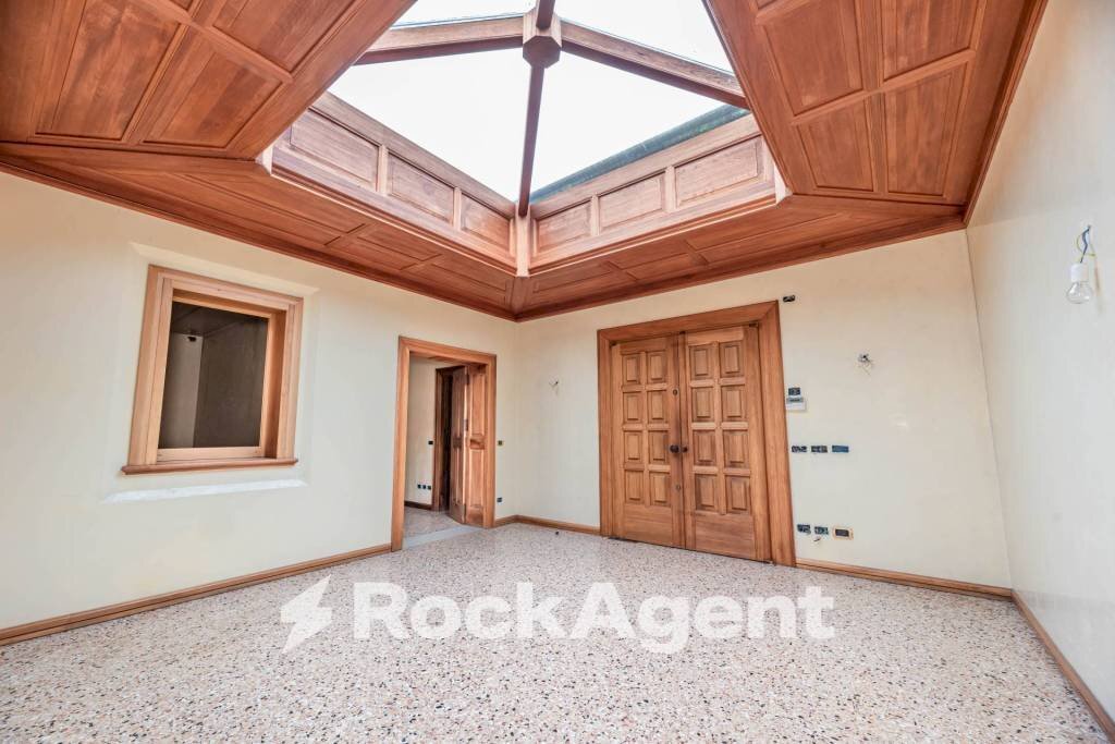 Stanza non arredata - Villa via Boiago, 25, Quinto di Treviso - foto 2