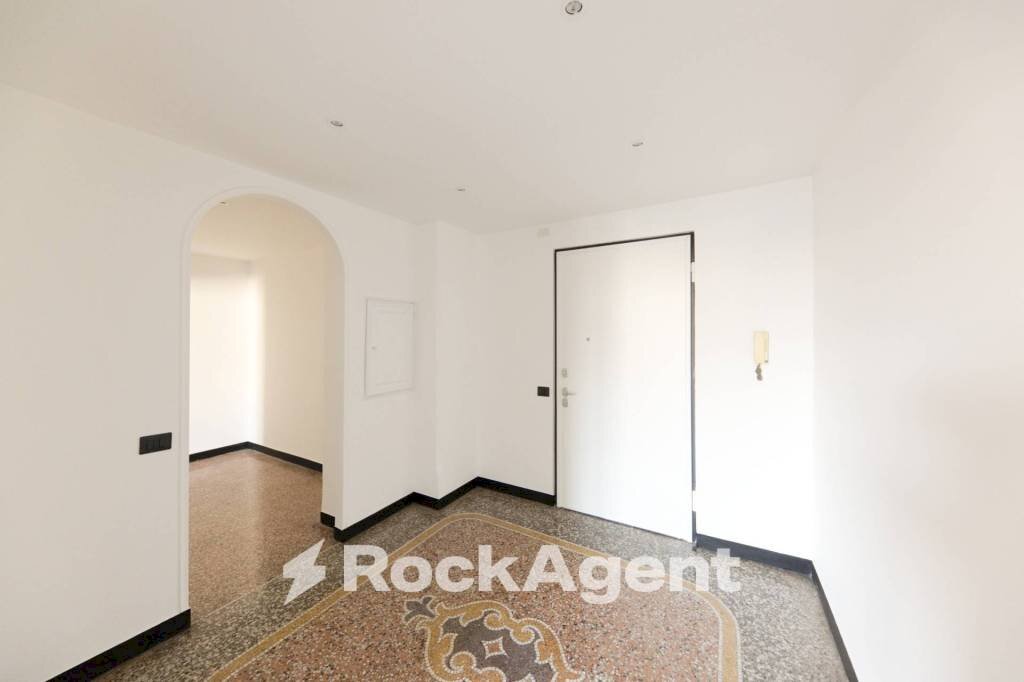 Ingresso - Appartamento via Archimede, Genova (zona Marassi) - foto 3