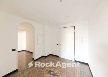 Ingresso - Appartamento via Archimede, Genova (zona Marassi) - foto 3