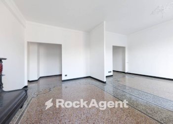 Cucina - Appartamento via Archimede, Genova (zona Marassi) - foto 7