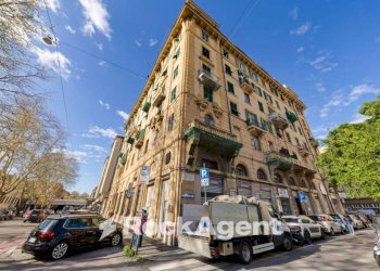 Facciata - Appartamento via Archimede, Genova (zona Marassi) - foto 38