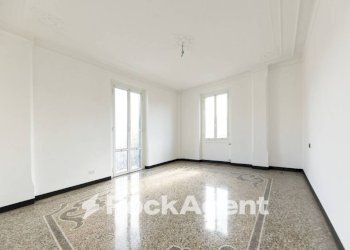 Cucina - Appartamento via Archimede, Genova (zona Marassi) - foto 14