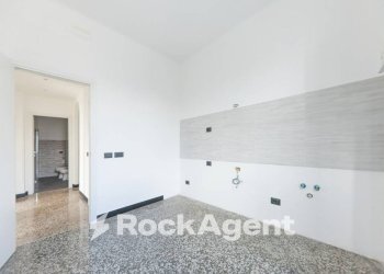 Cucina - Appartamento via Archimede, Genova (zona Marassi) - foto 29