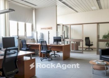 Ufficio - Altro via Vittorio Veneto, 15, Robbio - foto 1