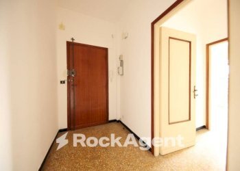 Ingresso - Quadrilocale via Santa Maria Assunta di Nervi, Genova (zona Quarto) - foto 22