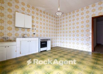 Cucina - Trilocale via Conti di Loritello, 9/B, Catanzaro - foto 12