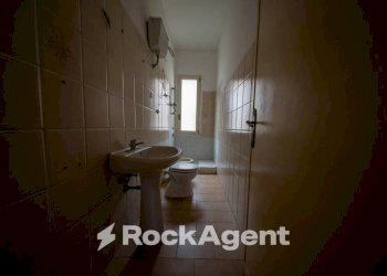 Bagno - Four-room apartment via Pietro Maroncelli, 5, Sorso - photo 14