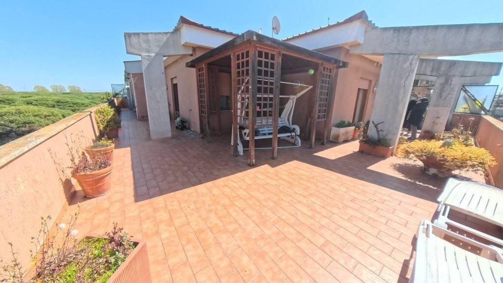 Terrazzo - Attic via Danilo Stiepovich, Roma (neighborhood Lido di Ostia) - photo 2